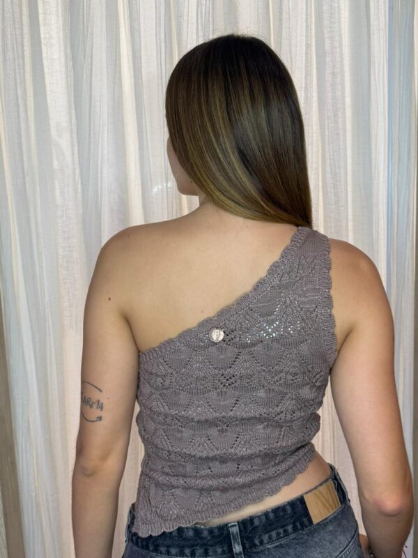 Top tejido un solo hombro