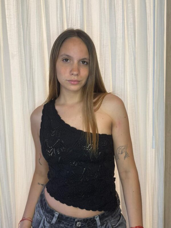 Top tejido un solo hombro