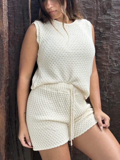 short tejido clasico